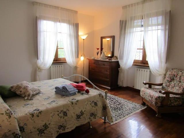 Casa Vacanze Lulu Camaiore Buitenkant foto